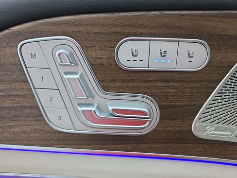 New 2026 Mercedes-Benz GLS 450 4MATIC image 30