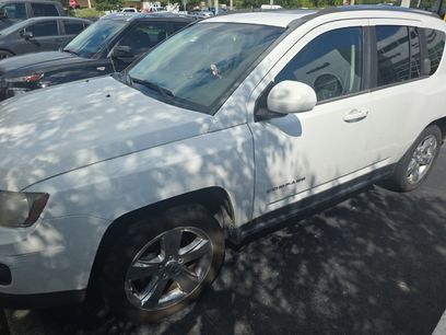 Used 2014 Jeep Compass Latitude w/ Sun/Sound Group