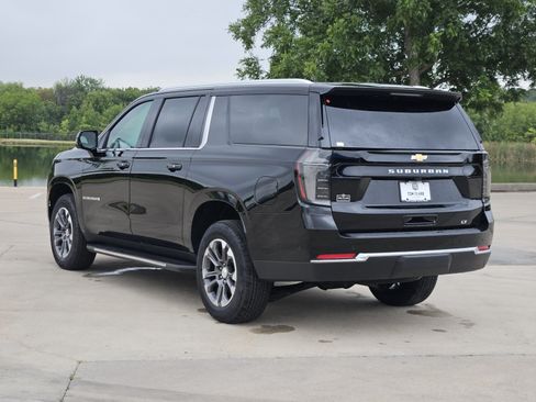 New 2026 Chevrolet Suburban LT w/ Comfort Package RWD image 4