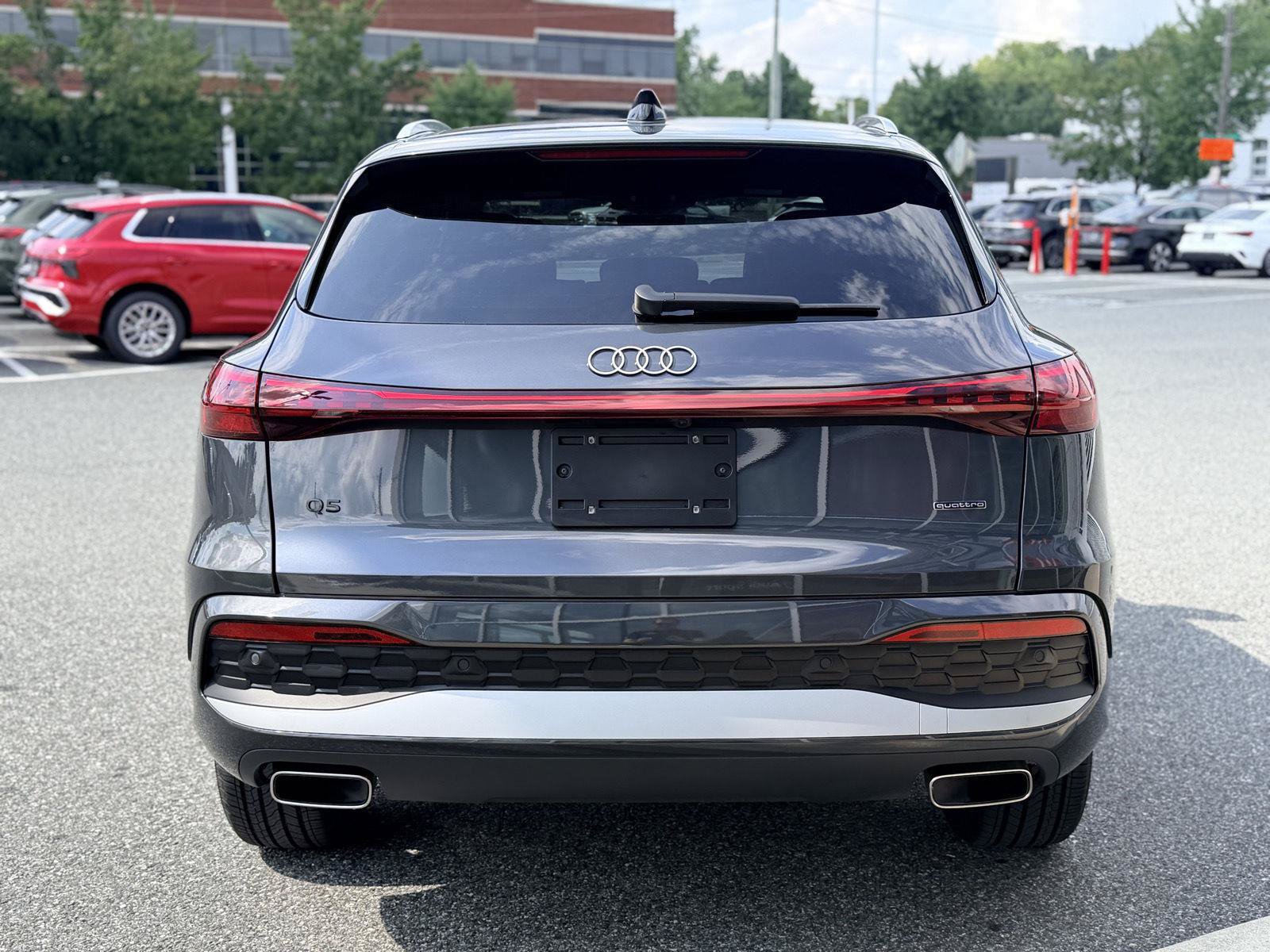Certified 2025 Audi Q5 Premium w/ Convenience Package AWD/4WD image 5