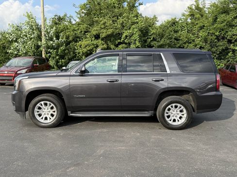 Used 2018 GMC Yukon SLT AWD/4WD image 2