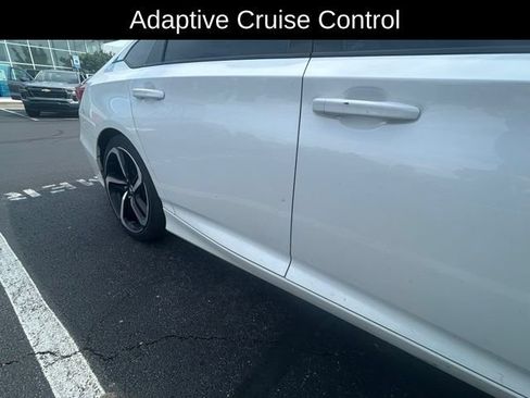 Used 2021 Honda Accord Sport image 3