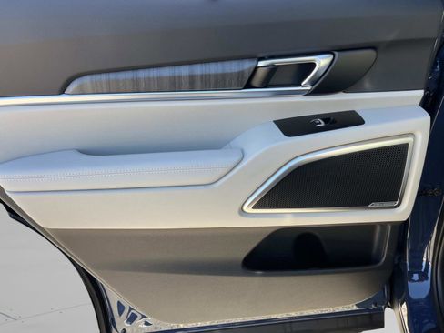 New 2025 Kia Telluride EX w/ EX Captain's Chair Package image 20