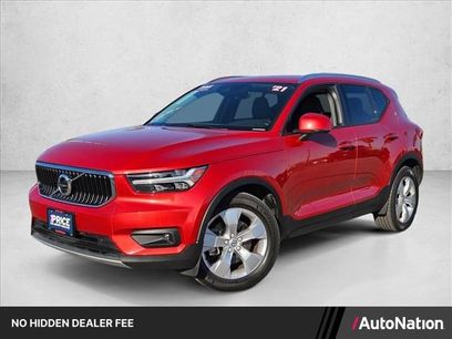 Used 2021 Volvo XC40 T4 Momentum