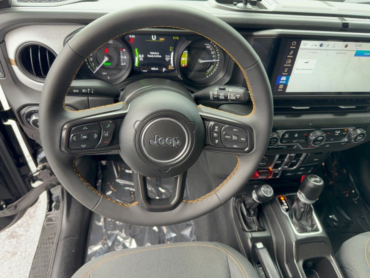 Used 2024 Jeep Wrangler Unlimited AWD/4WD image 10