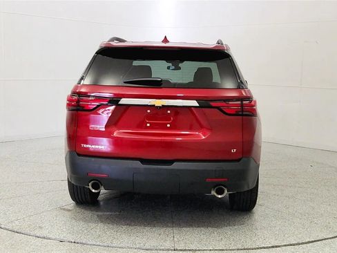 Used 2023 Chevrolet Traverse LT FWD image 6