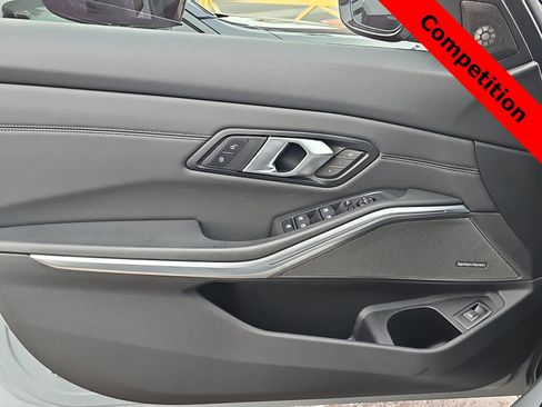 Used 2025 BMW M3 Competition w/ Parking Assistance Package image 28