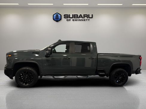 Used 2025 Chevrolet Silverado 2500 LT w/ Trail Boss Package AWD/4WD image 2