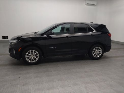 Used 2024 Chevrolet Equinox LT image 2