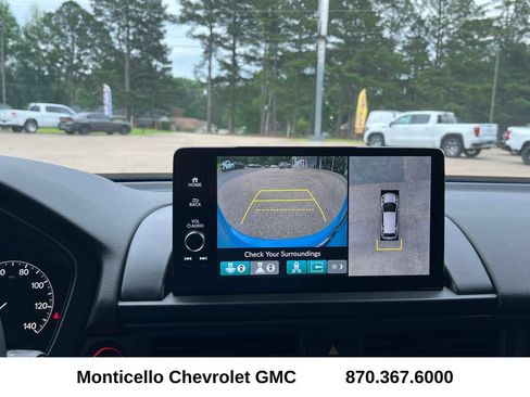 Used 2025 Honda Pilot TrailSport image 17