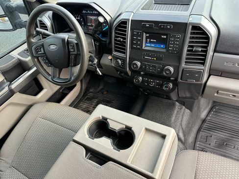 Used 2019 Ford F350 XLT w/ XLT Value Package image 11