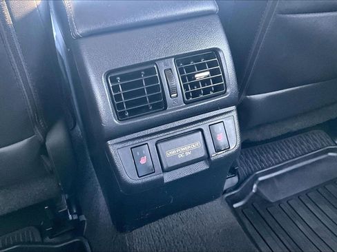 Used 2018 Subaru Outback 2.5i Limited image 32