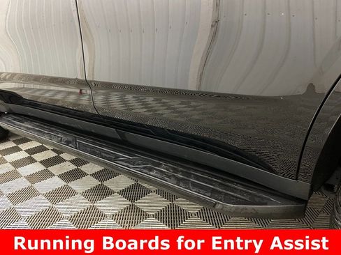 Certified 2022 Chevrolet Tahoe RST w/ Sport Performance Package image 18