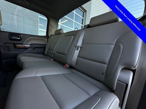 Used 2014 GMC Sierra 1500 SLT w/ SLT Crew Cab Value Package image 24