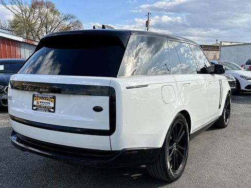 Used 2023 Land Rover Range Rover SE image 8