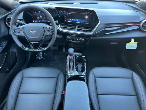 New 2026 Chevrolet Trax RS image 12