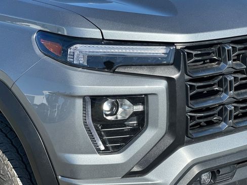 Used 2023 GMC Canyon AT4 w/ AT4 Premium Package image 43