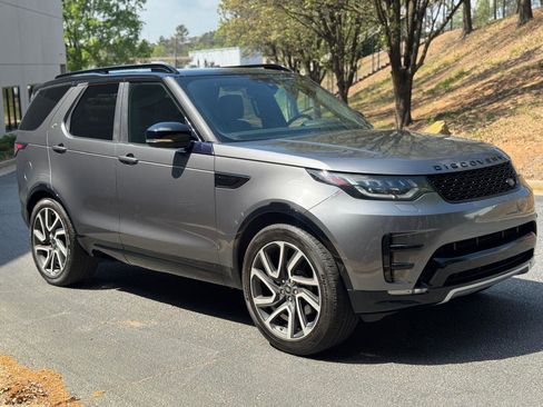 Used 2017 Land Rover Discovery HSE Luxury AWD/4WD image 9