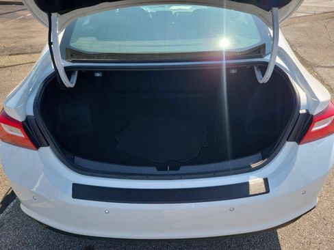 Used 2024 Chevrolet Malibu LT FWD image 26