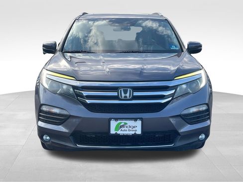 Used 2016 Honda Pilot Touring image 2