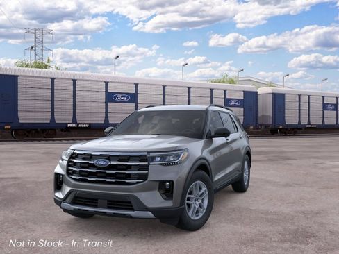 New 2026 Ford Explorer Active w/ Active Comfort Package RWD image 2