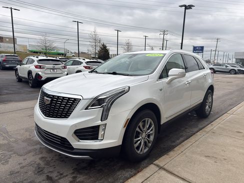 Used 2021 Cadillac XT5 Premium Luxury image 6