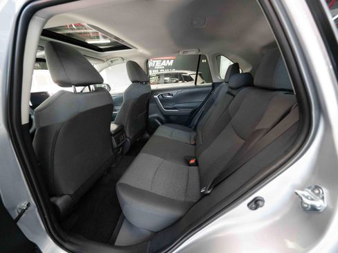 Used 2025 Toyota RAV4 XLE w/ Convenience Package image 23