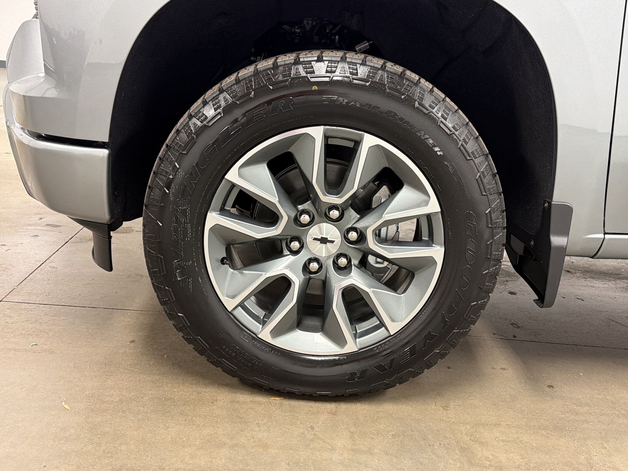 New 2026 Chevrolet Silverado 1500 RST AWD/4WD image 12