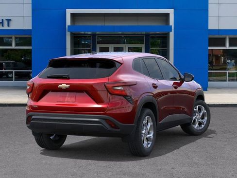 New 2026 Chevrolet Trax LS image 4