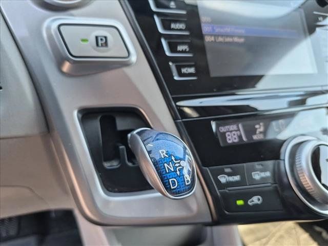 Used 2015 Toyota Prius V Four FWD image 12