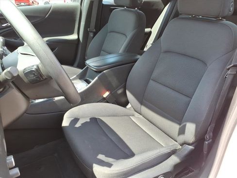 Used 2024 Chevrolet Malibu LT image 16