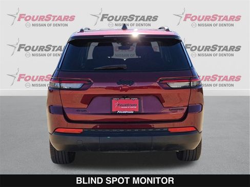 Used 2023 Jeep Grand Cherokee L Limited w/ Black Appearance Package image 5