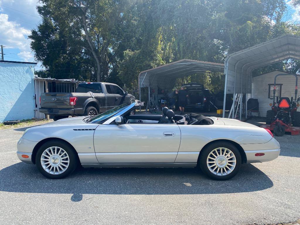 Used 2004 Ford Thunderbird RWD image 1