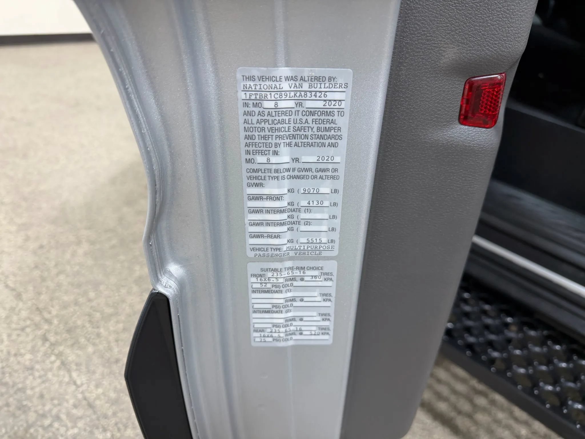 Used 2020 Ford Transit 250 Medium Roof RWD image 64