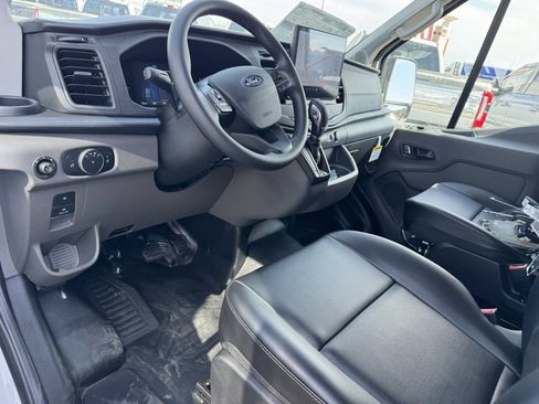 New 2026 Ford Transit 250 148 Medium Roof w/ Load Area Protection Package RWD image 13