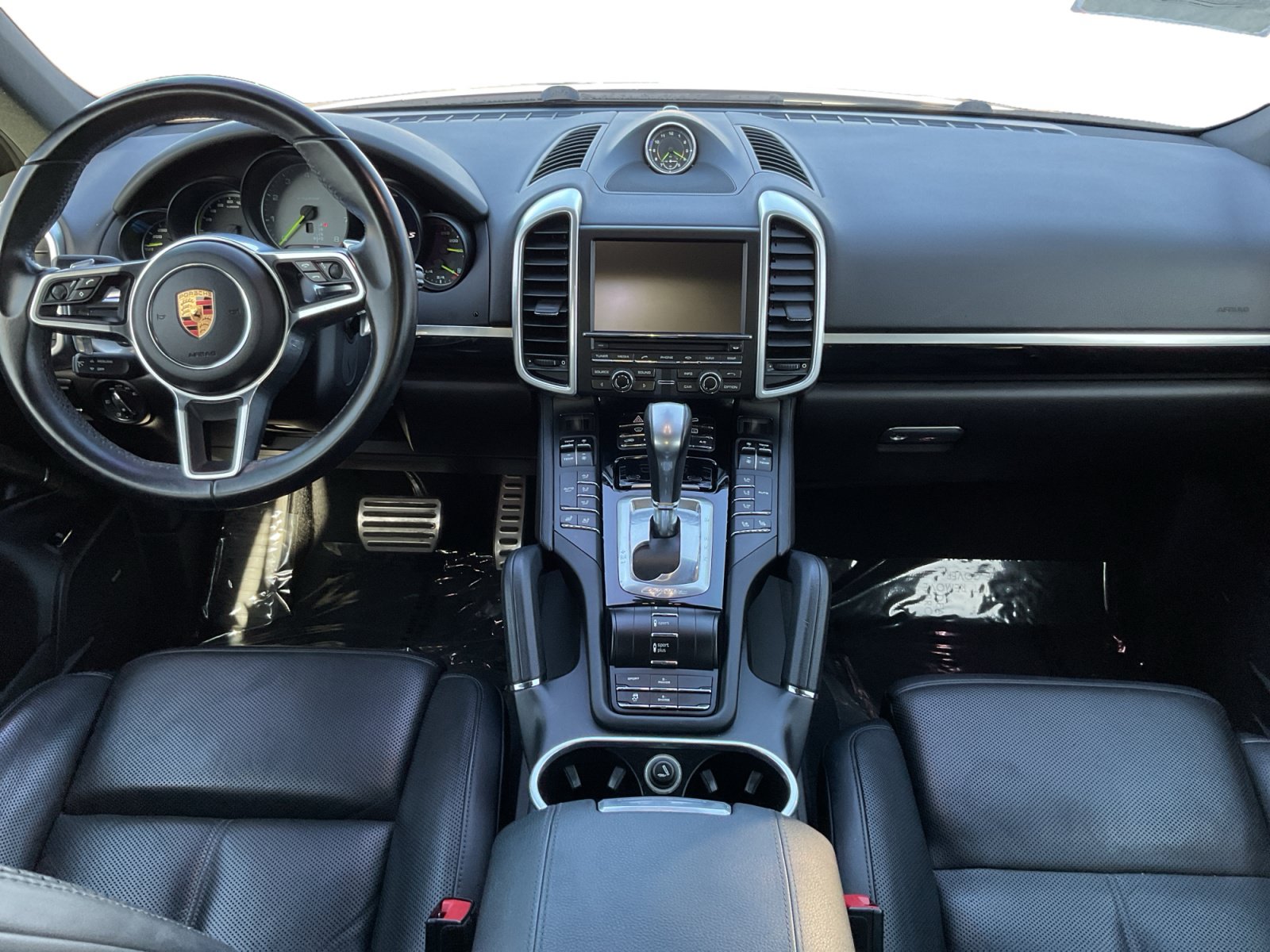 Used 2016 Porsche Cayenne S AWD/4WD image 10