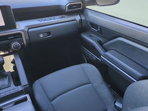 Used 2024 Toyota Tacoma SR5 image 16