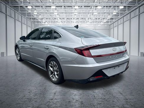 Used 2023 Hyundai Sonata SEL w/ Convenience Package FWD image 5