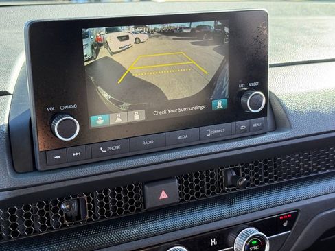 Used 2023 Honda CR-V EX image 26