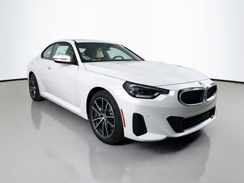 Used 2026 BMW 230i xDrive Coupe w/ Convenience Package AWD/4WD image 1