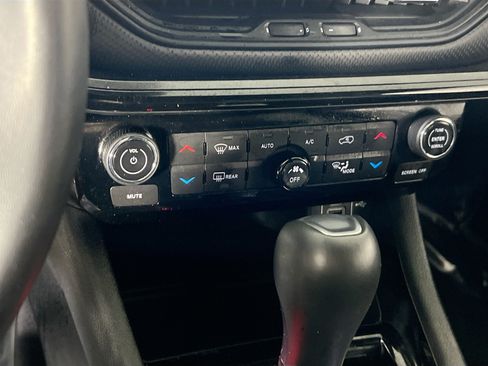 Used 2022 Jeep Compass Latitude w/ Convenience Group AWD/4WD image 15
