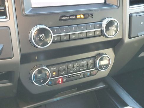 Used 2020 Ford Expedition Max XLT w/ Equipment Group 202A image 28