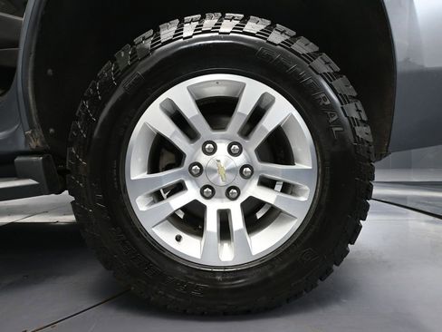 Used 2018 Chevrolet Tahoe LT w/ Skid Plate Package image 16