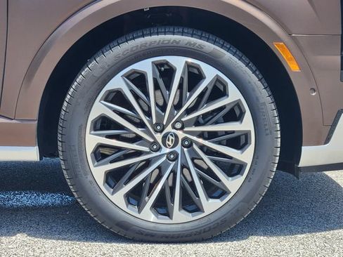 Used 2026 Hyundai Palisade Calligraphy AWD/4WD image 11