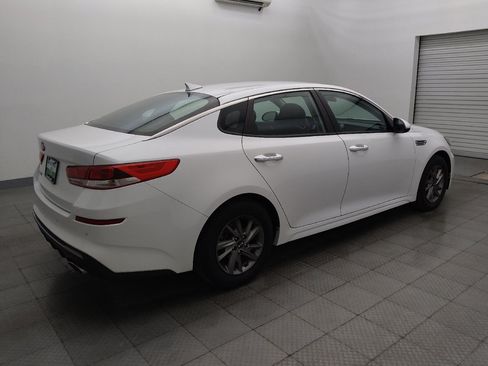 Used 2019 Kia Optima LX FWD image 10