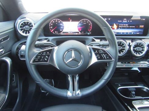 Used 2024 Mercedes-Benz CLA 250 CLA w/ Exclusive Package image 31