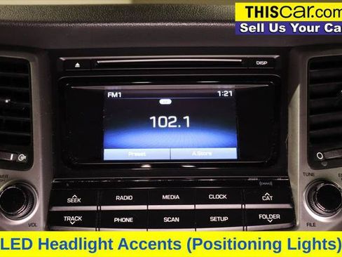 Used 2017 Hyundai Tucson SE w/ SE Popular Package 02 FWD image 17