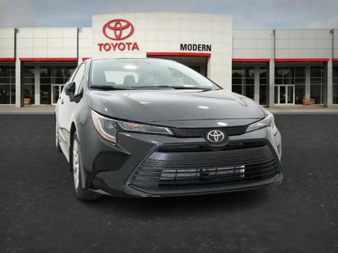 New 2026 Toyota Corolla LE image 32