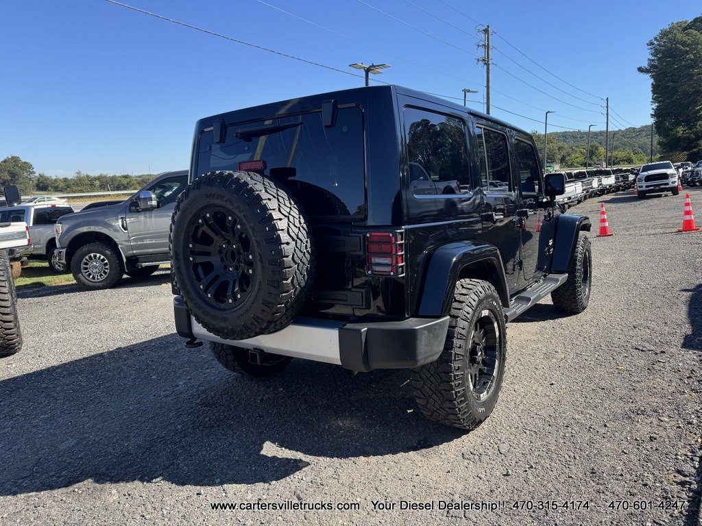 Used 2014 Jeep Wrangler Unlimited Sahara w/ Connectivity Group AWD/4WD image 6