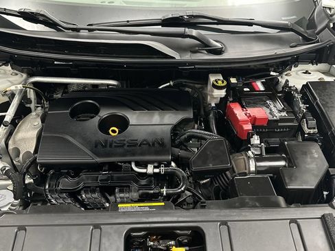 Certified 2021 Nissan Rogue SL w/ Premium Package AWD/4WD image 11